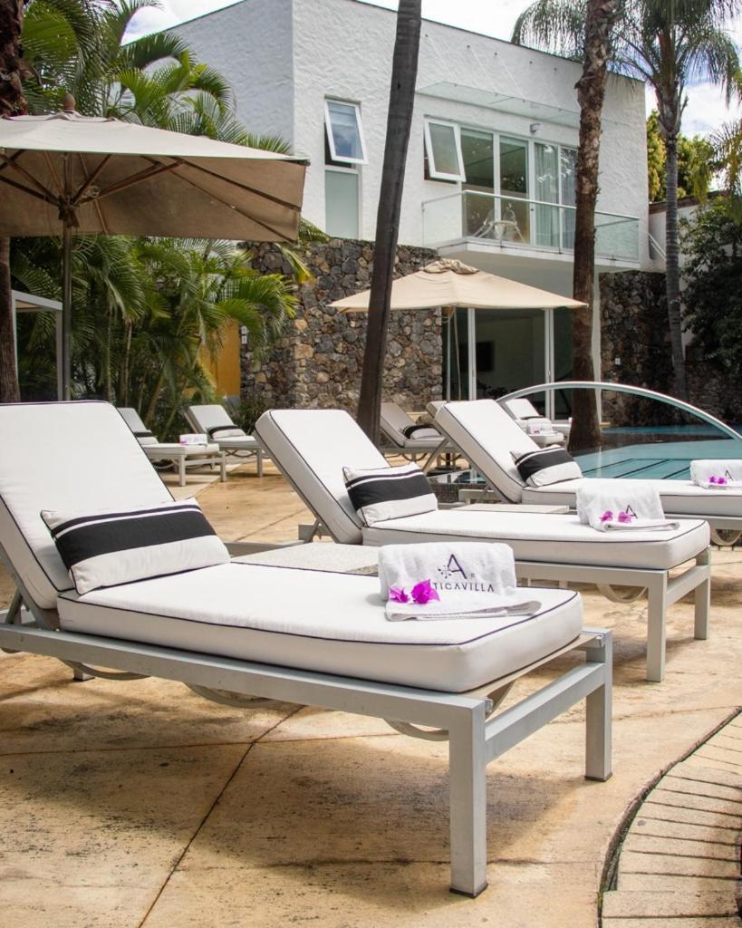 Anticavilla Hotel Restaurante & Spa (Adults Only) Cuernavaca Buitenkant foto